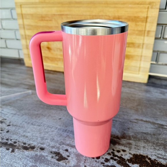 Stanley Quencher H2.0 40oz Salmon Pink - Picture 3 of 7